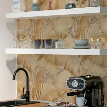 Chelmonskiego Studio With Netflix Near Mtp By Renters Apartment Poznan