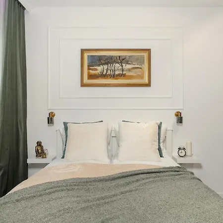 Apartment Chelmonskiego Studio With Netflix Near Mtp By Renters *